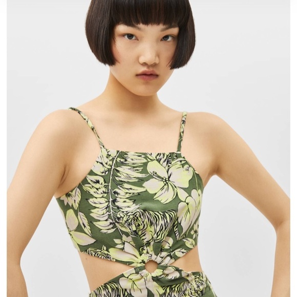 NWT! Bershka small tropical tiger print jumpsuit - Picture 4 of 12